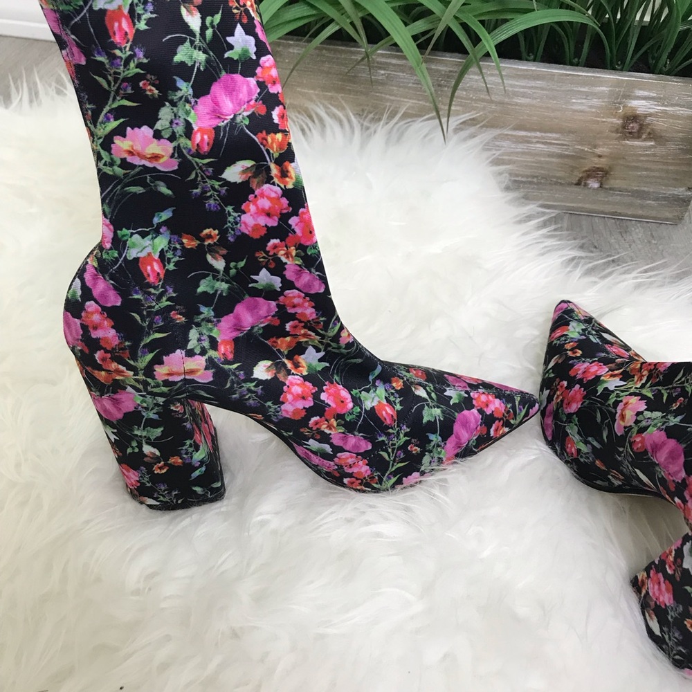 Steve Madden SEXY Floral ‘Lombard’ SOCK BOOTIES